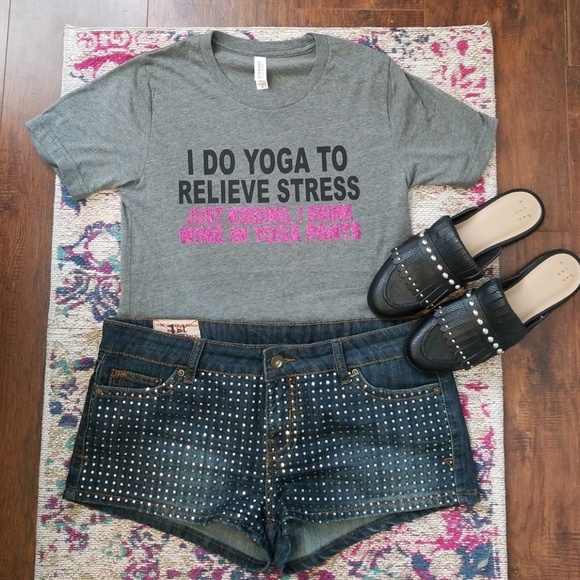 I Drink Wine In Yoga Pants Graphic Tee - Picture 2 of 7